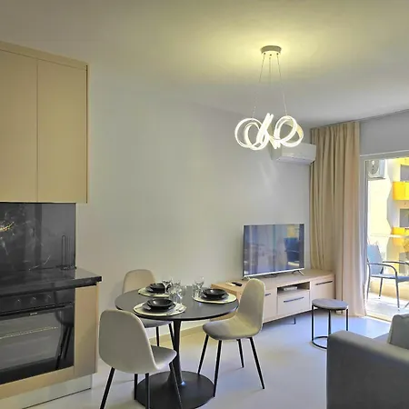 Apartman Happy By The Sea 093 *