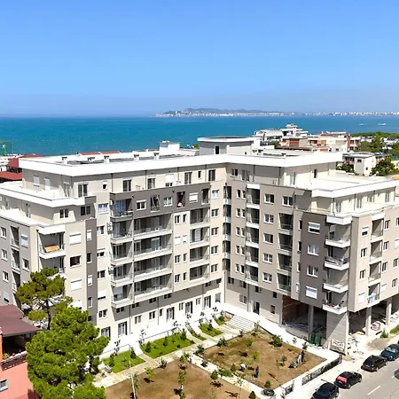 Happy By The Sea 093 * Golem